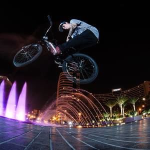 Meet your Posher, Devin